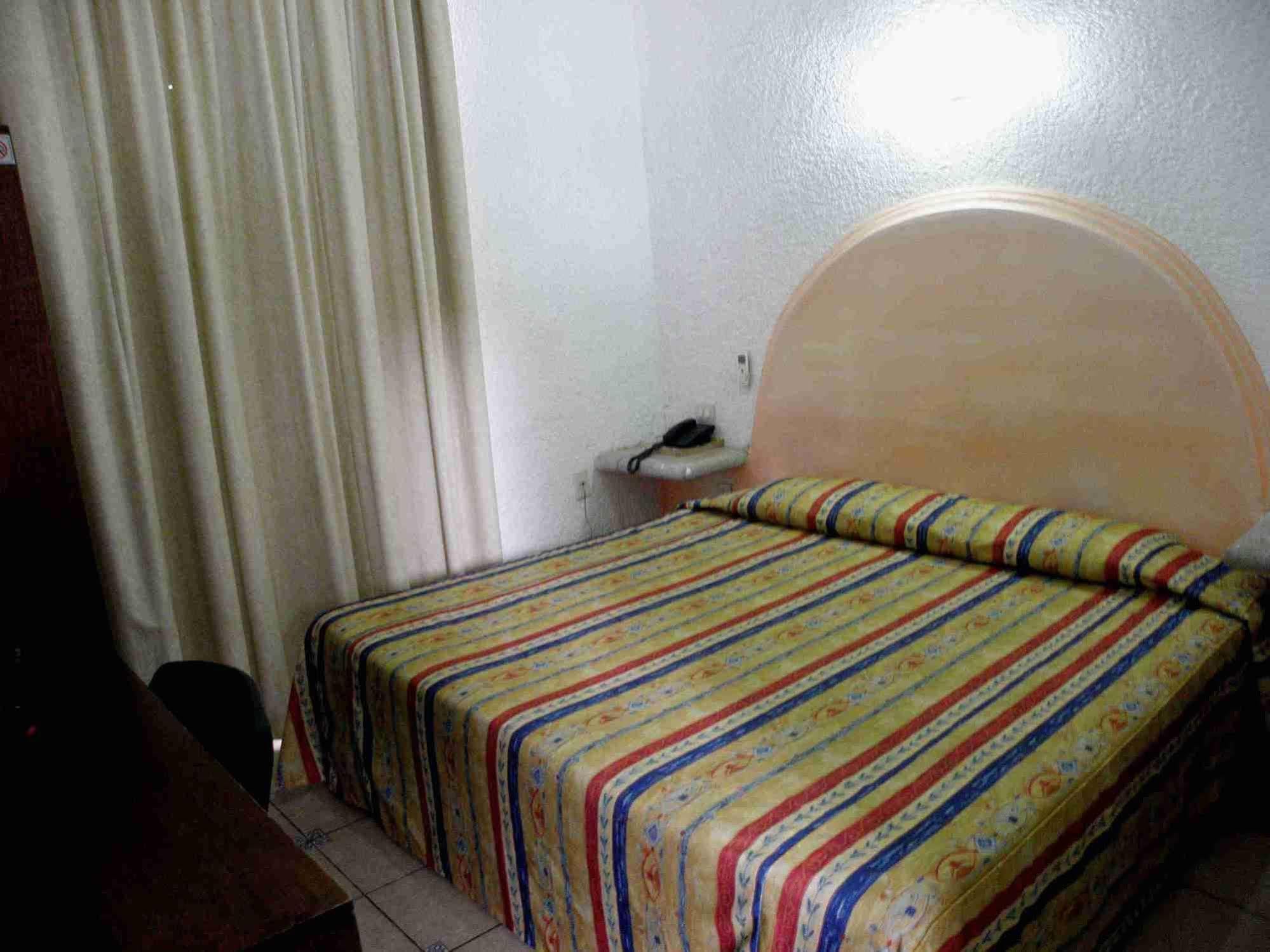 טפצ'ולה Hotel Fenix מראה חיצוני תמונה