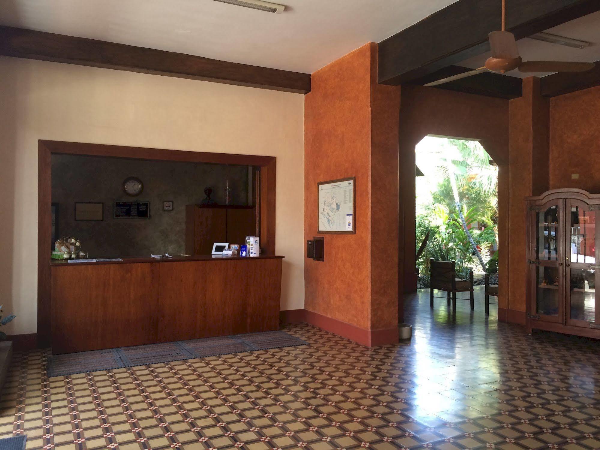 טפצ'ולה Hotel Fenix מראה חיצוני תמונה